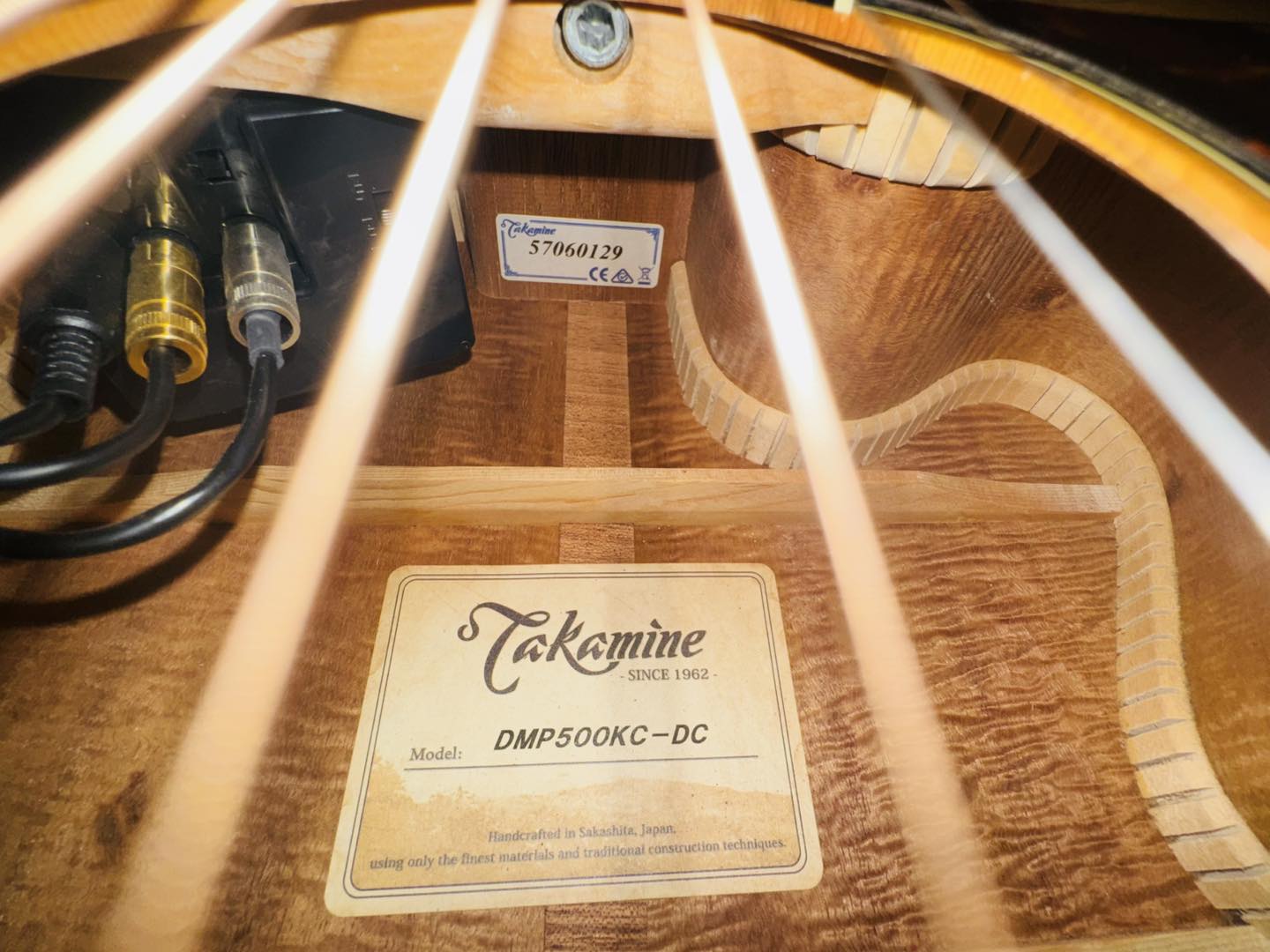 Đàn Guitar Acoustic Takamine DMP500KC DC