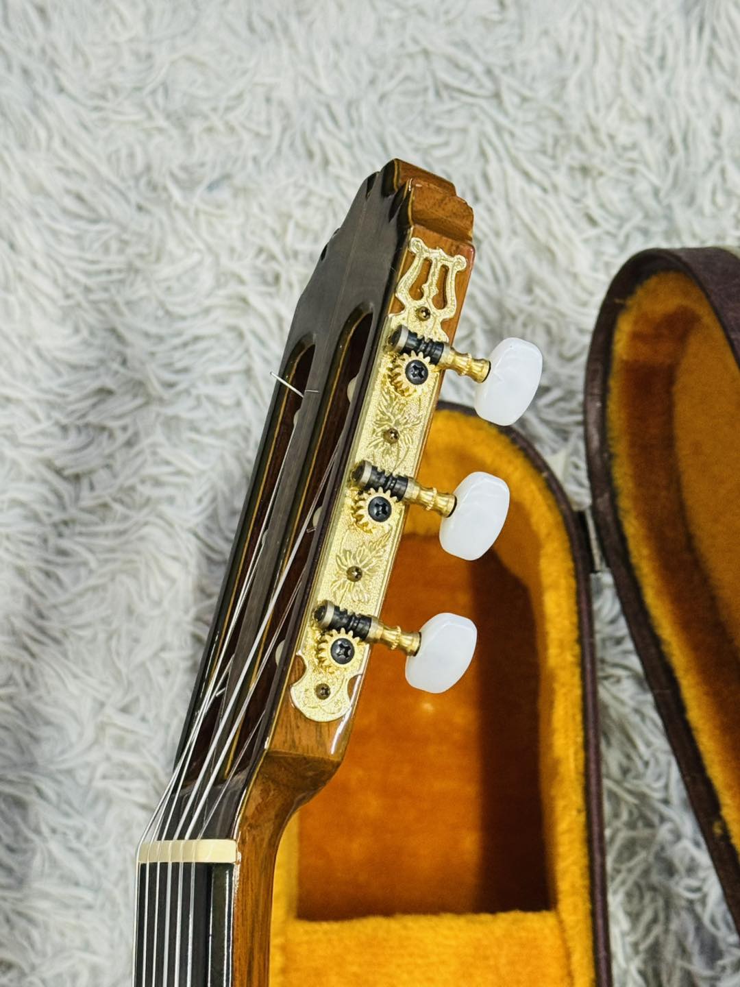 Đàn Guitar Classic Matsuoka MR80