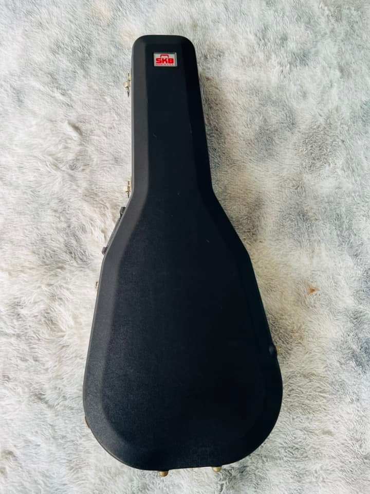 Đàn Guitar Classic Takamine E30