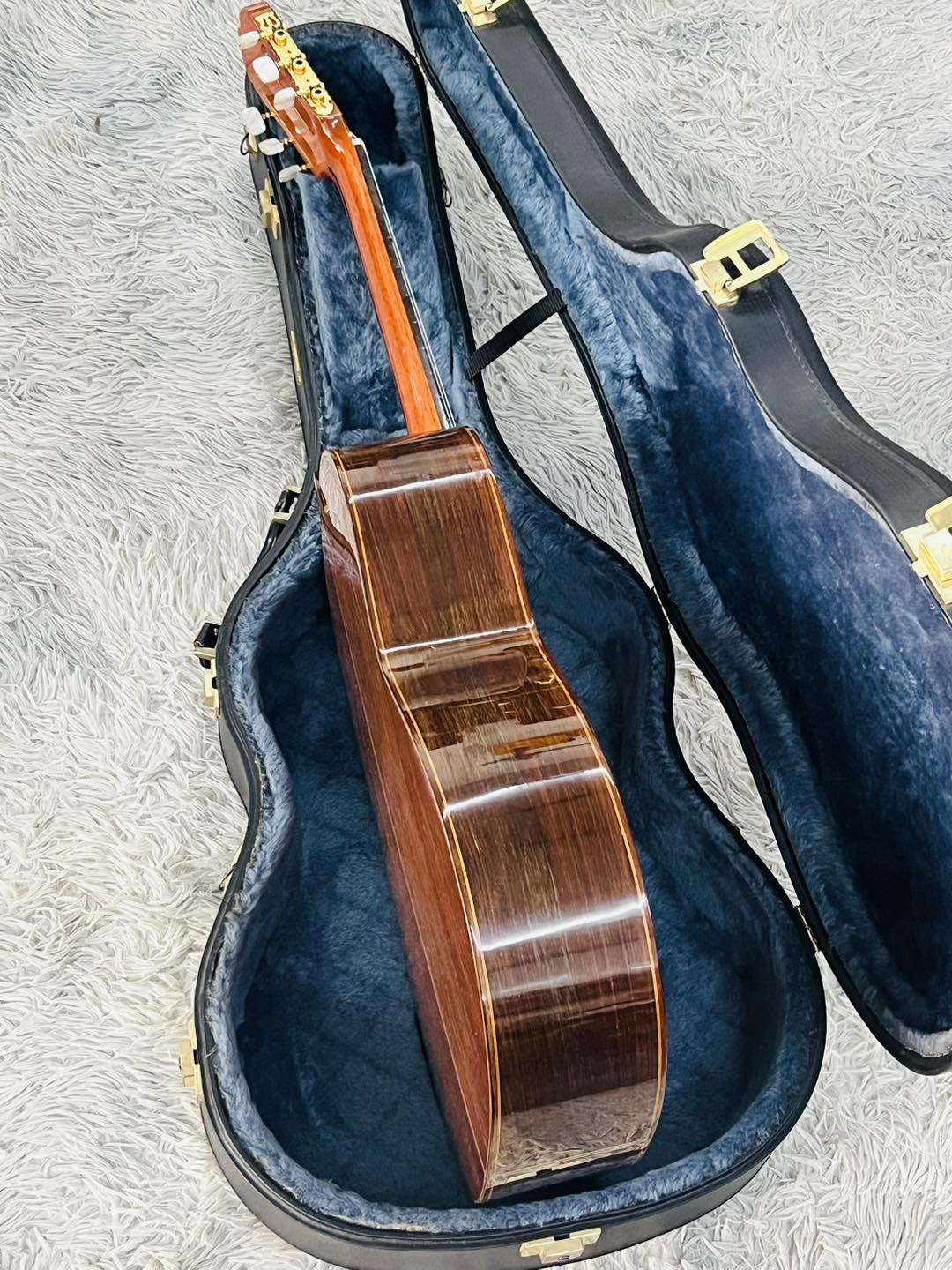 Đàn Guitar Classic Matsuoka M200
