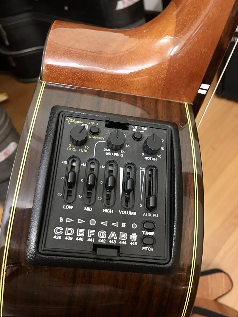 Đàn Guitar Classic Takamine TC132SC