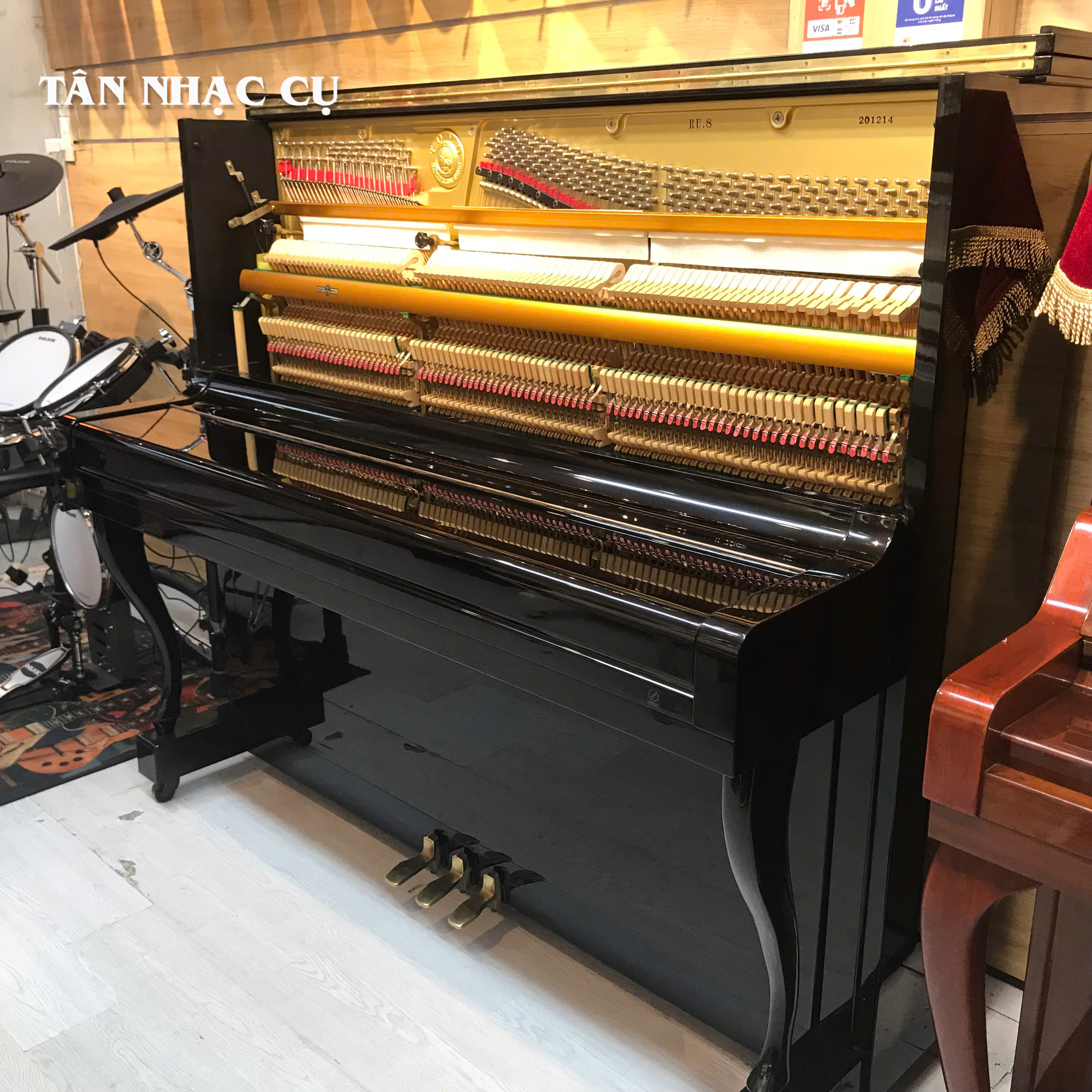 Đàn Piano Cơ Upright Apollo RU8