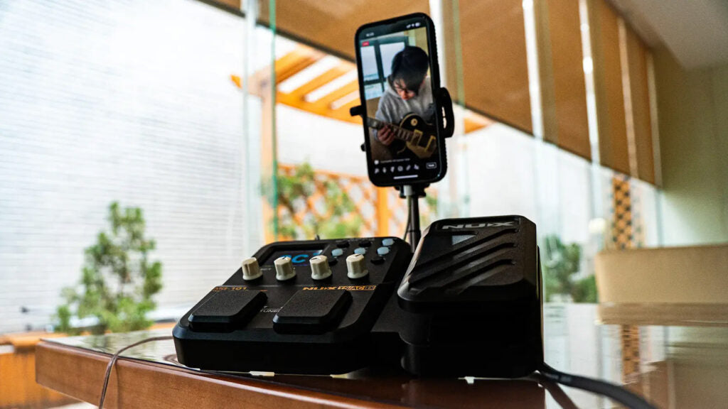 Pedal Guitar Nux MG101