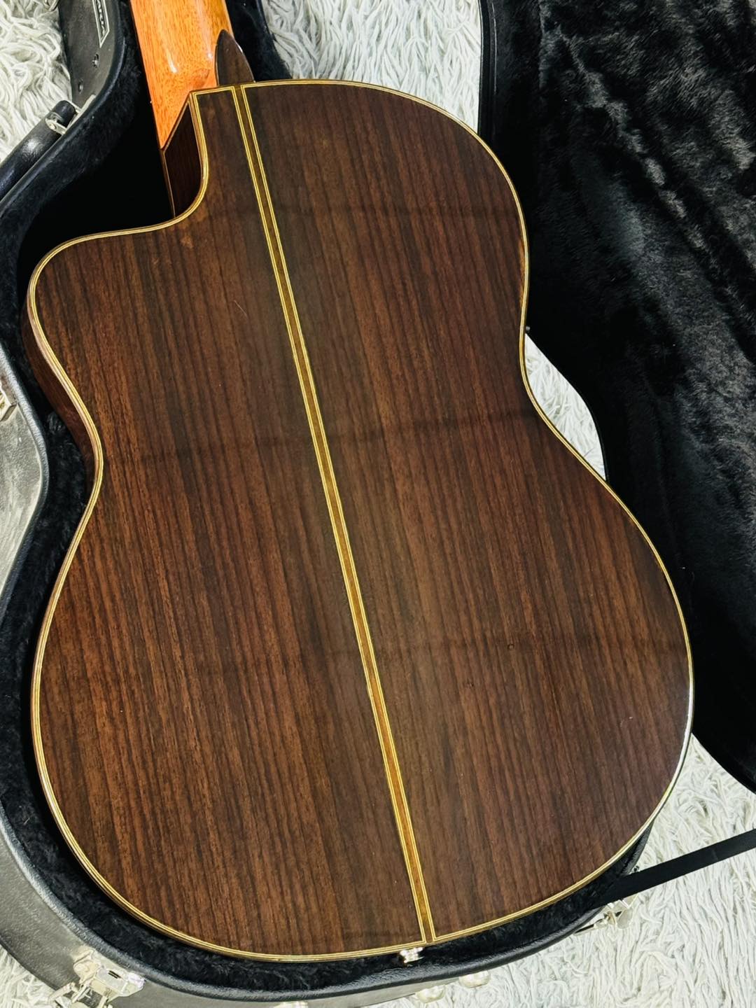 Đàn Guitar Classic Aria A60CWE