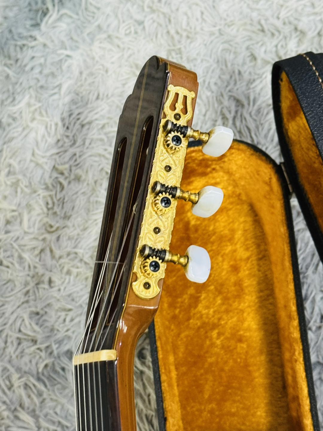 Đàn Guitar Classic Matsuoka MH100