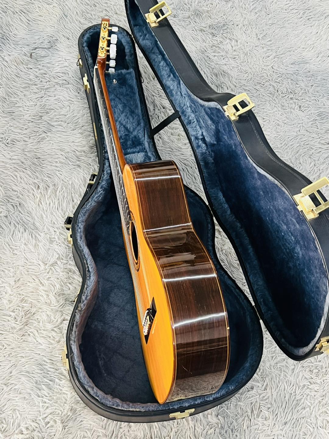 Đàn Guitar Classic Matsuoka M200