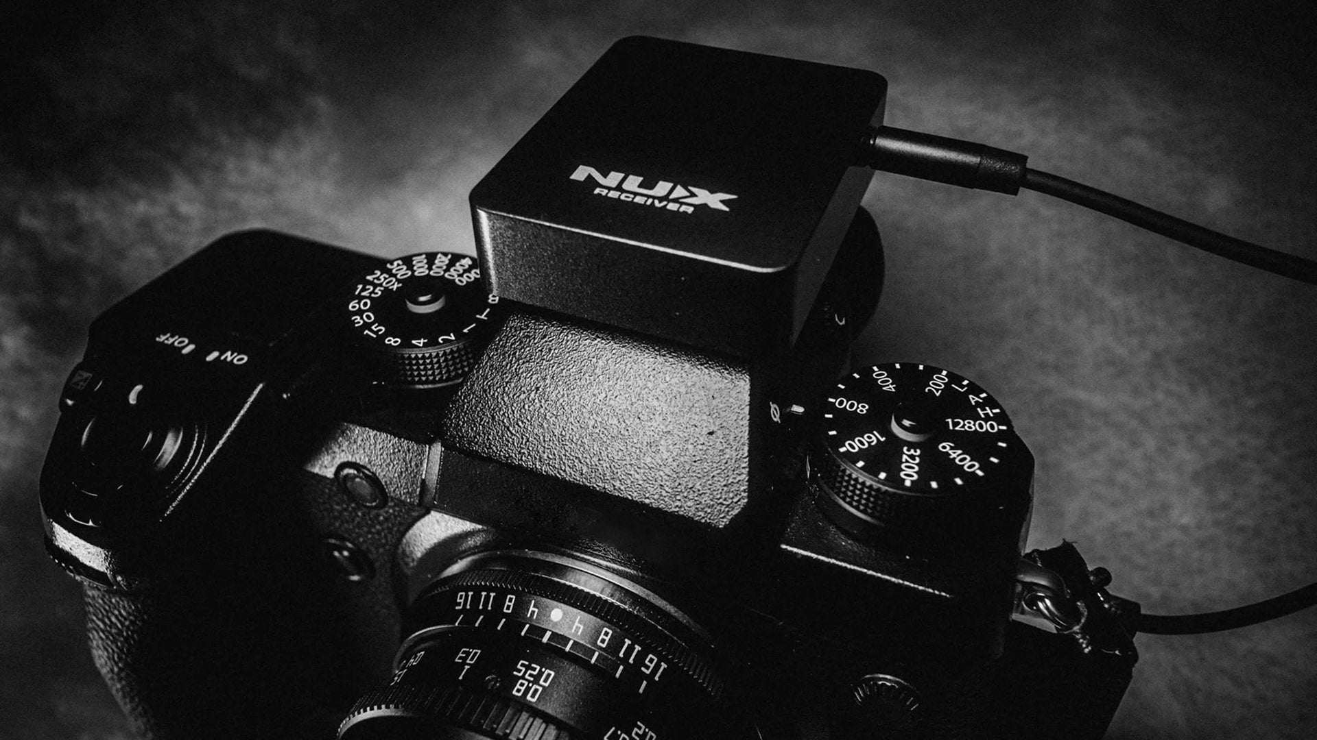 Bộ Thu Phát Tín Hiệu Không Dây Micro Wireless System Nux B10 Vlog