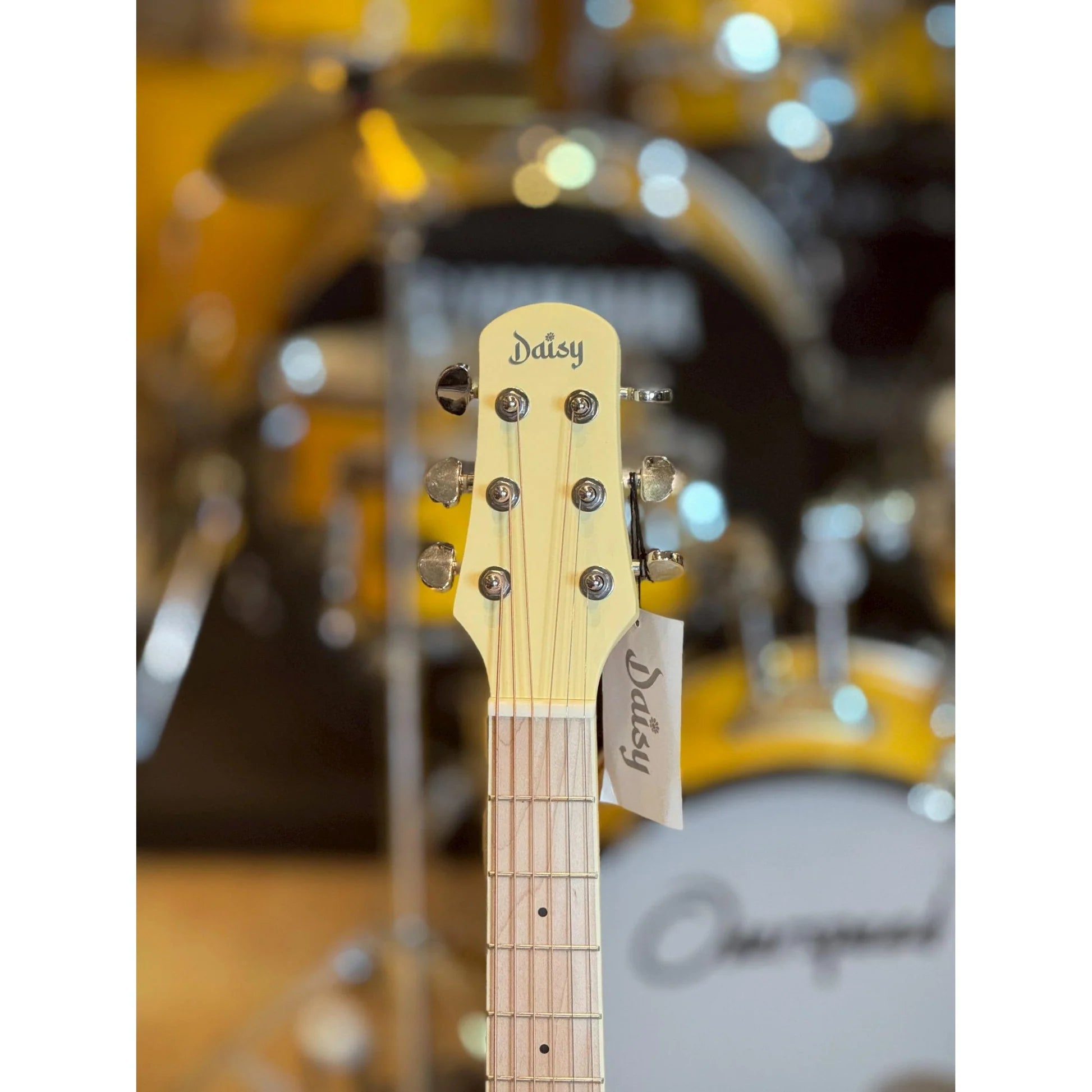 Đàn Guitar Acoustic Daisy D100 34 Inch Size 1/2, White w/Bag