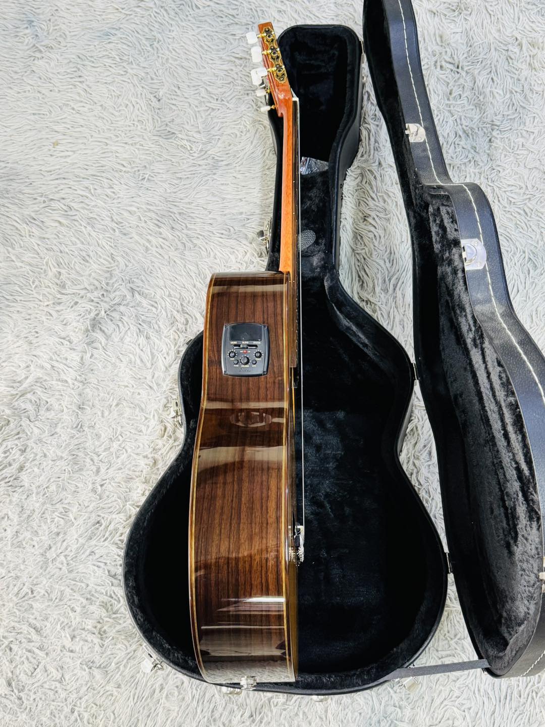 Đàn Guitar Classic Aria A60CWE