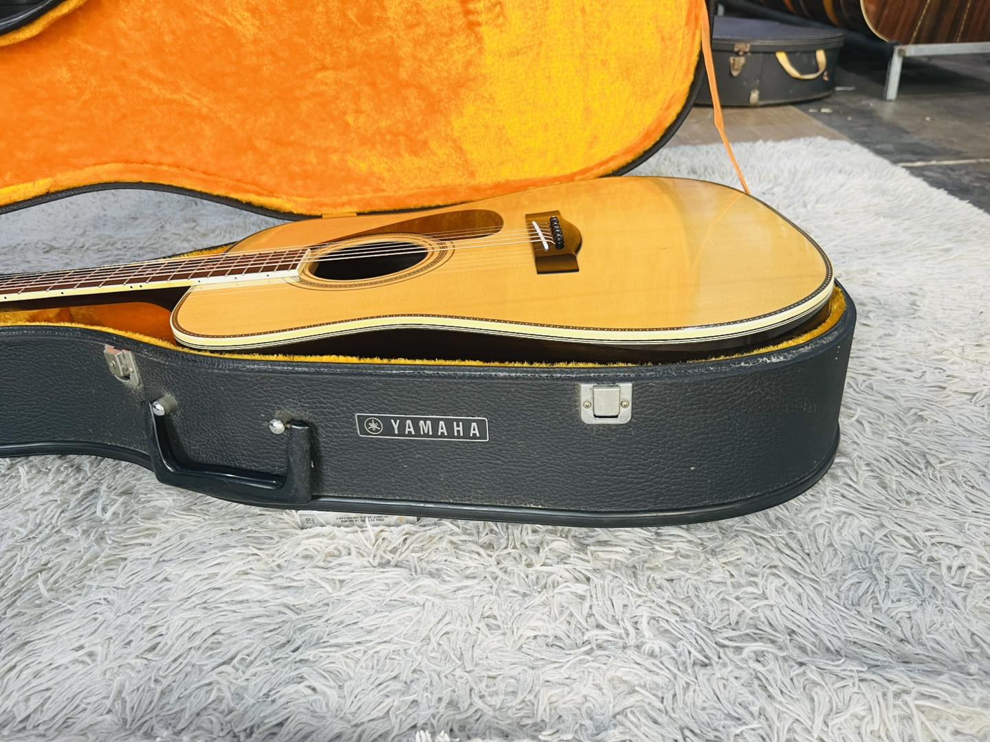 Đàn Guitar Acoustic Yamaha L8 Gen1