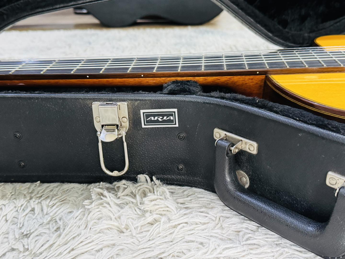 Đàn Guitar Classic Aria A60CWE