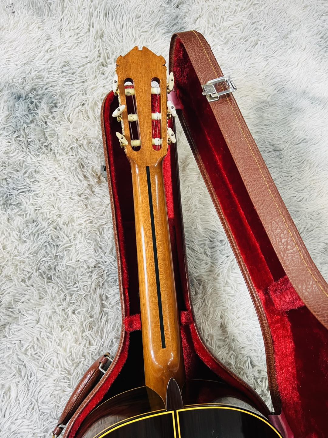 Đàn Guitar Classic Mitsuru Tamura No2000