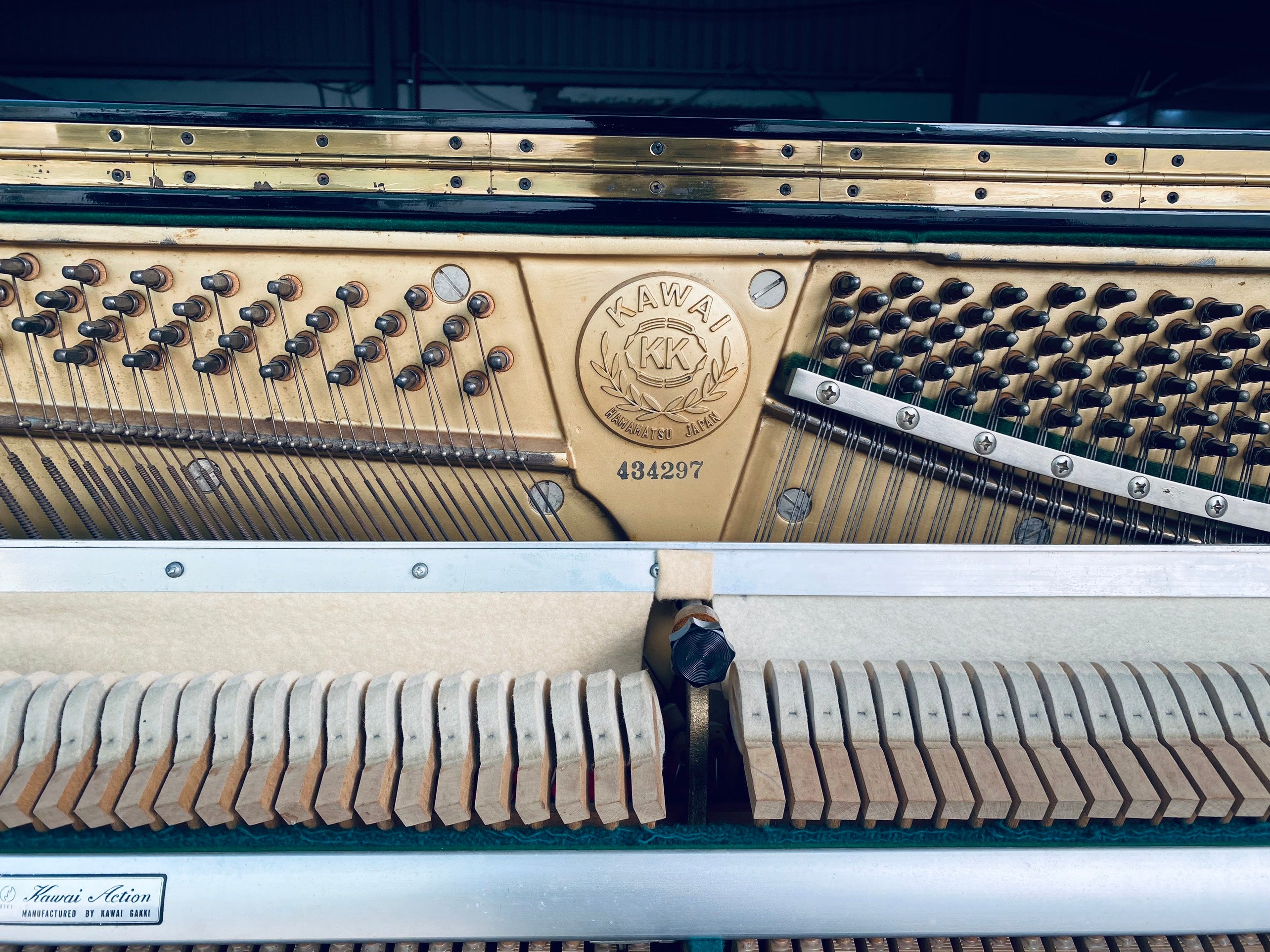 Đàn Piano Cơ Kawai KU1B