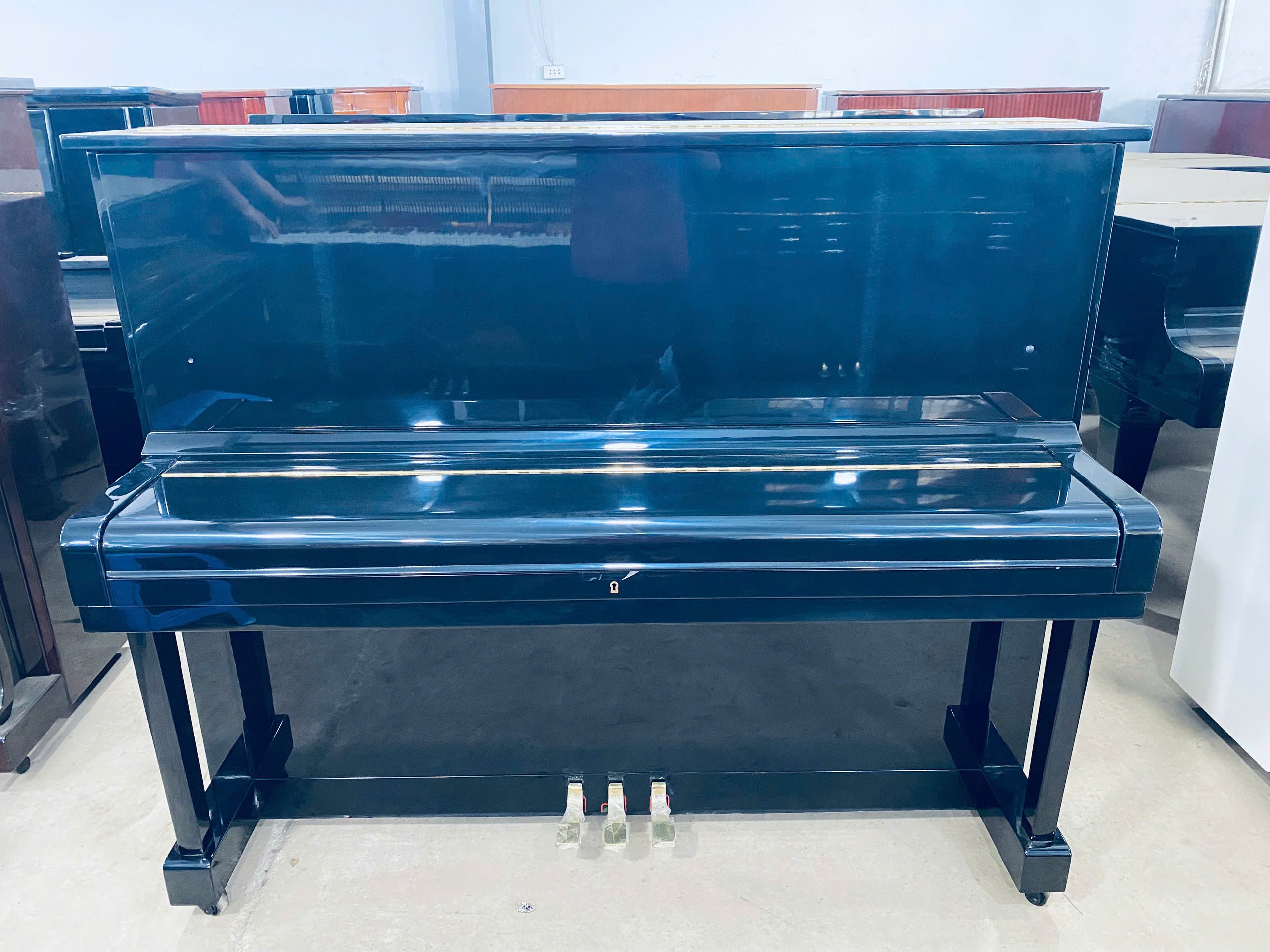 Đàn Piano Cơ Apollo A5