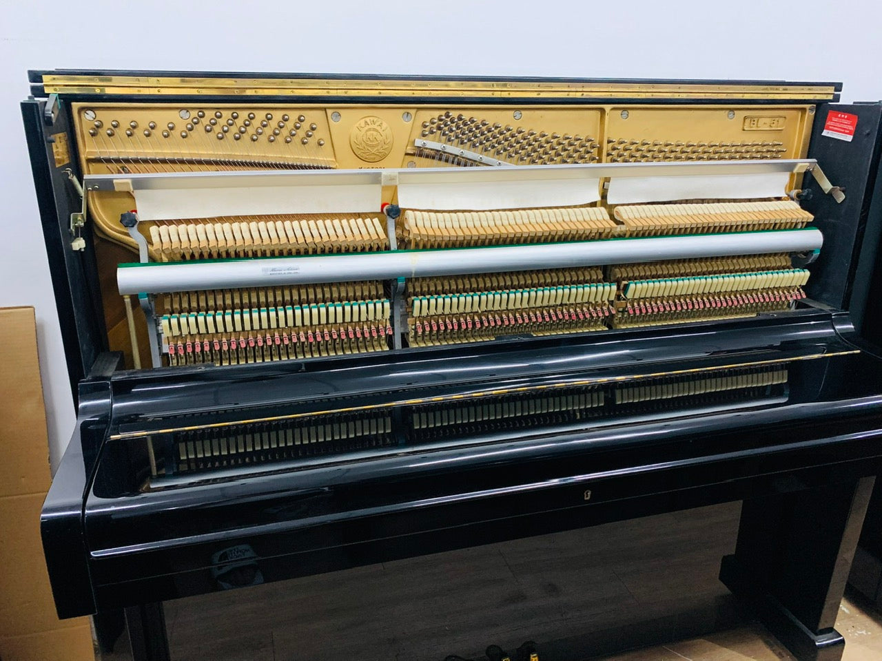 Đàn Piano Cơ Upright Kawai BL51