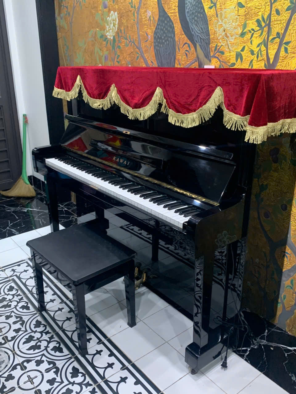 Đàn Piano Cơ Kawai BL31