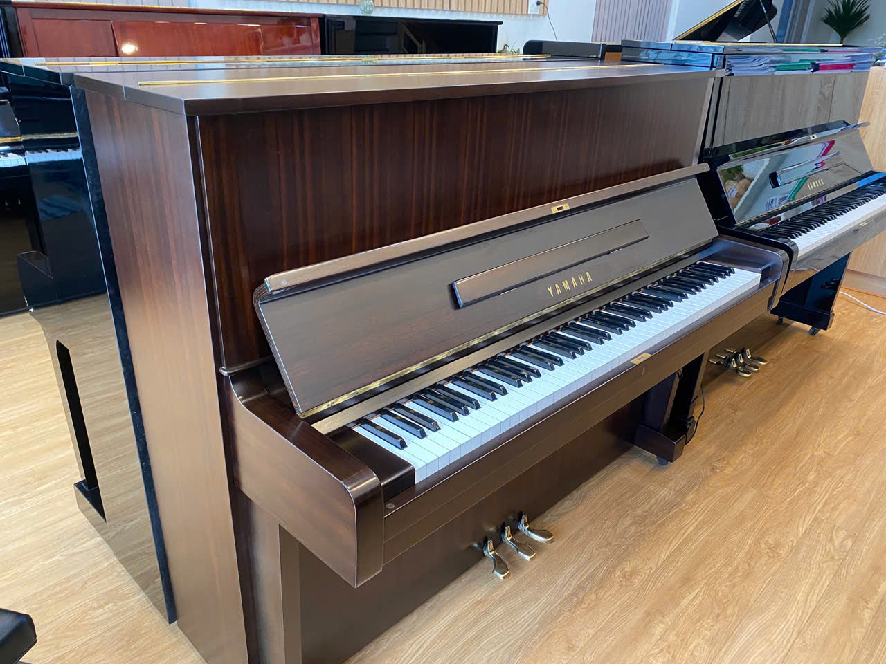 Đàn Piano Cơ Yamaha U1F