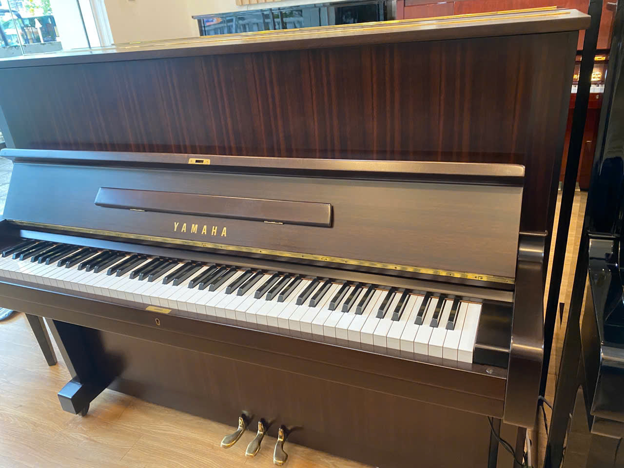 Đàn Piano Cơ Yamaha U1F