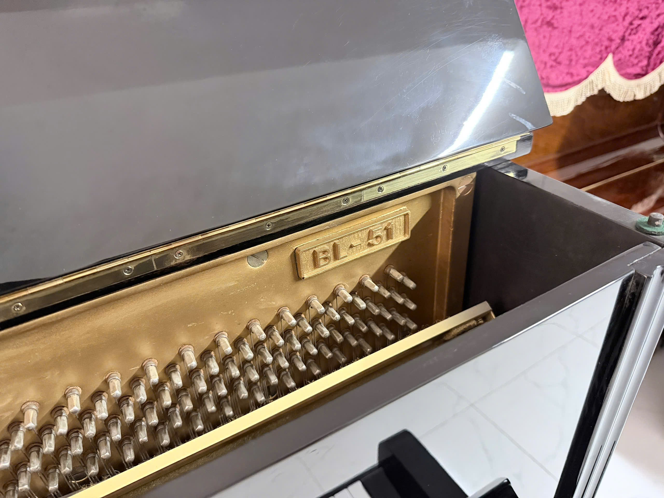 Đàn Piano Cơ Upright Kawai BL51
