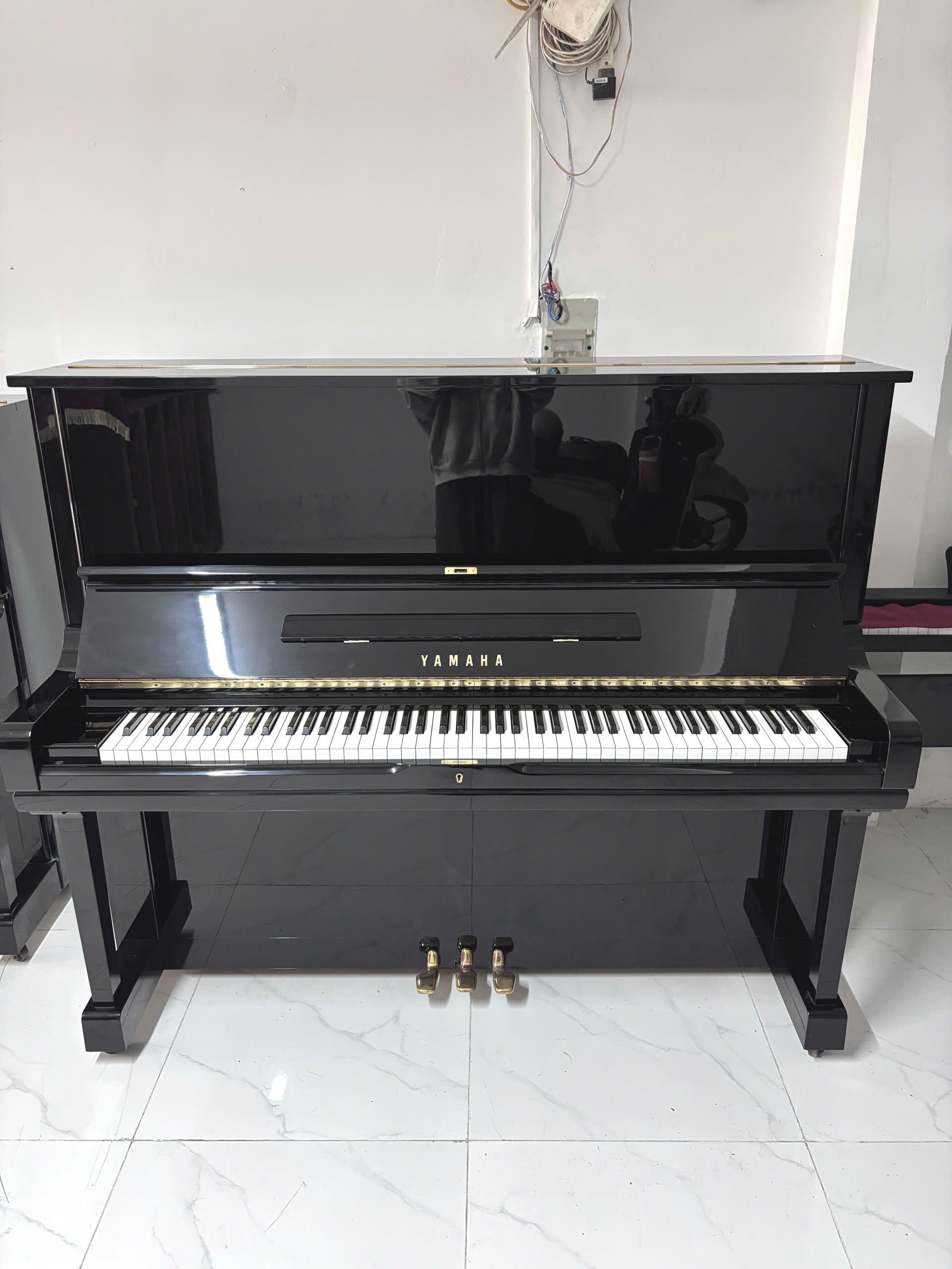 Đàn Piano Cơ Upright Yamaha U3H