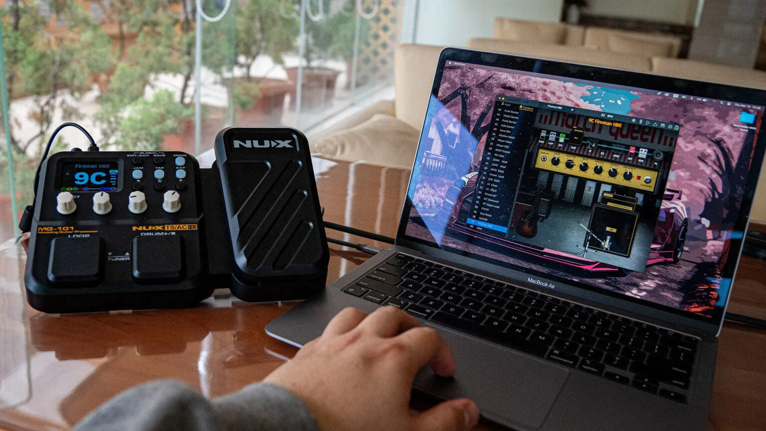 Pedal Guitar Nux MG101