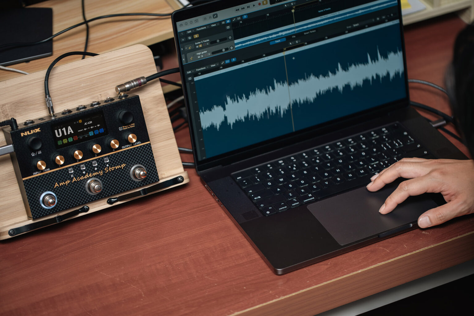 Pedal Guitar Nux Amp Academy Stomp