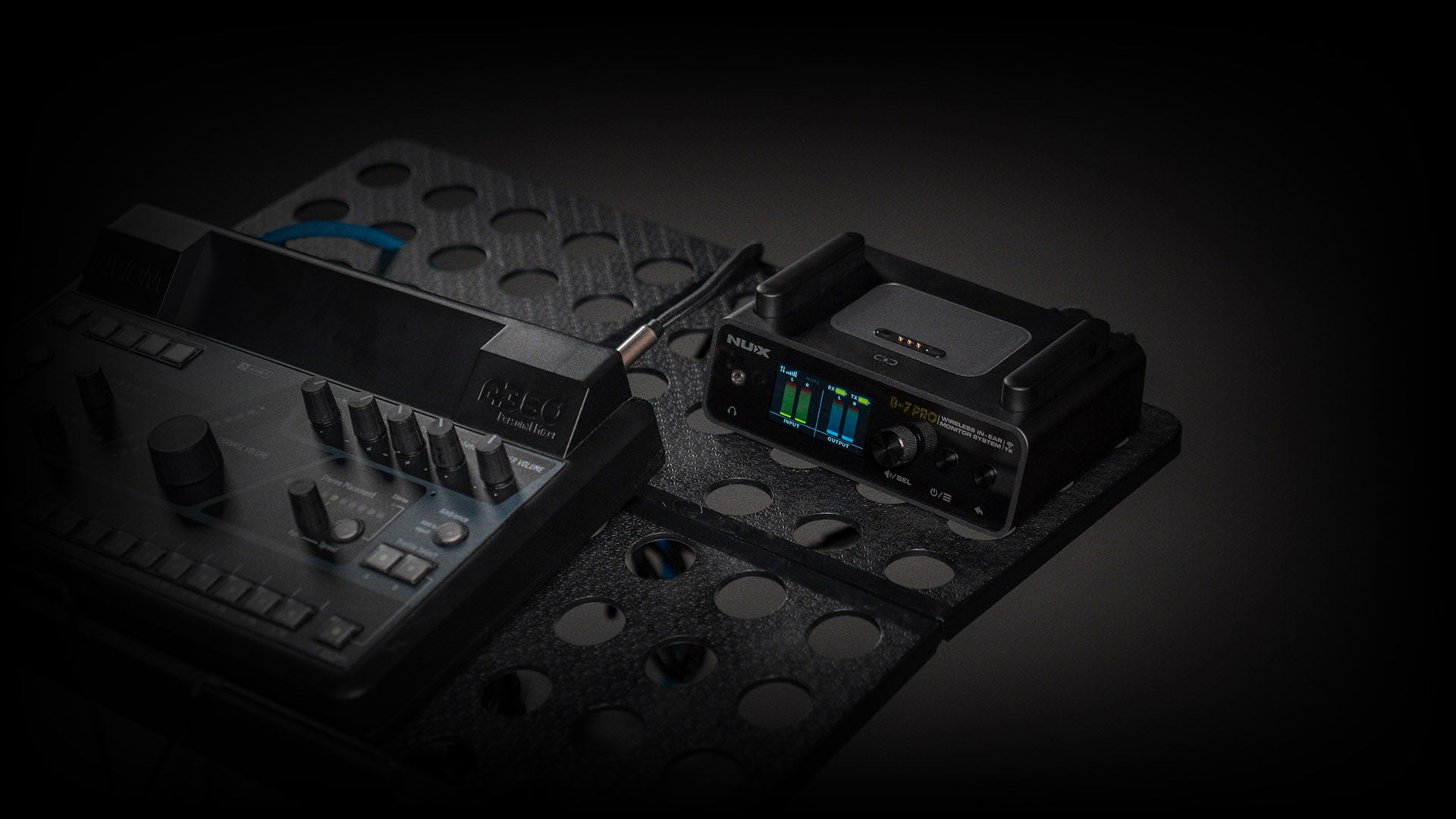 Bộ Thu Phát Tín Hiệu Không Dây In Ear Monitor Wireless System Nux B7 Pro