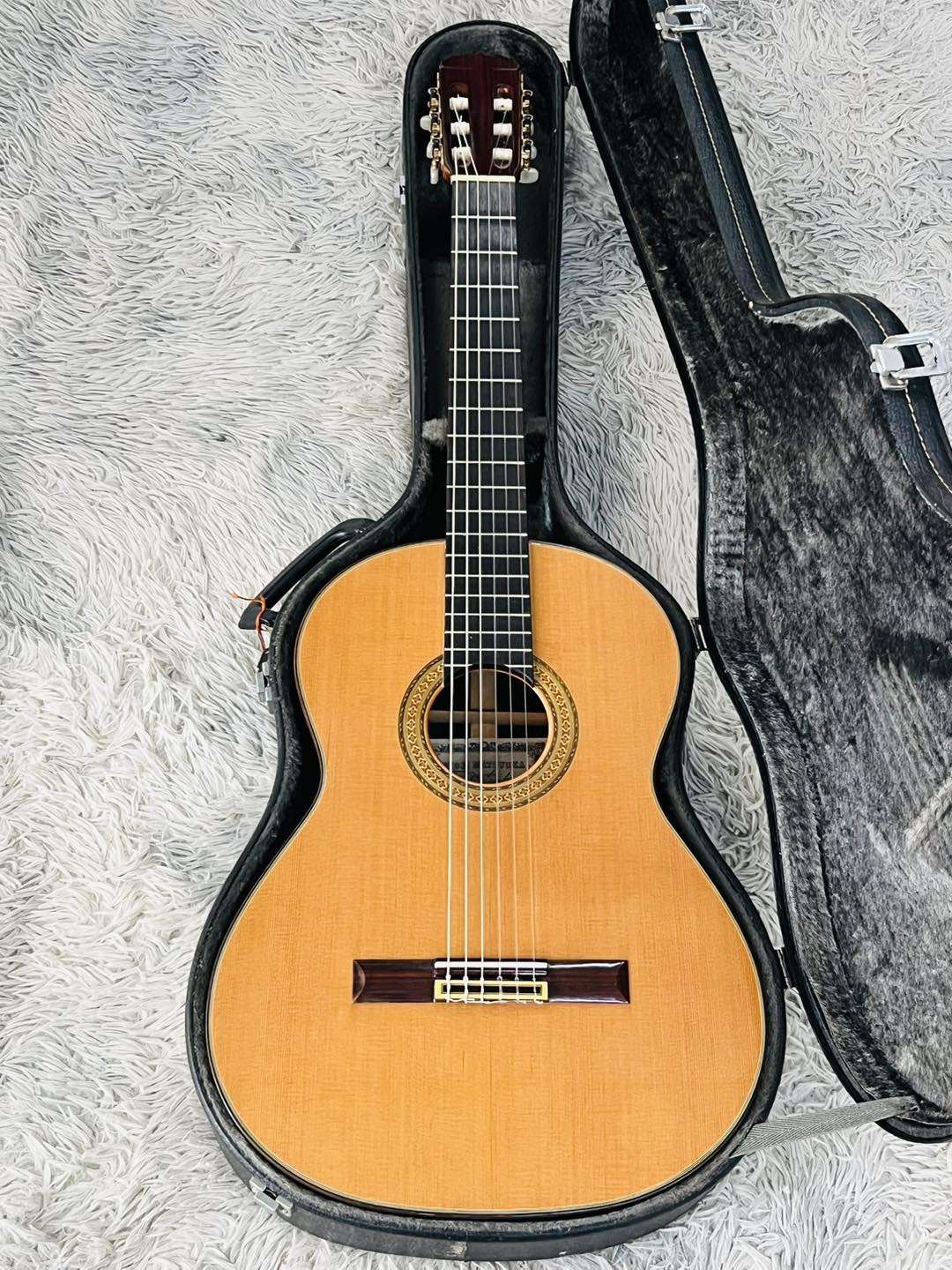 Đàn Guitar Classic Matsuoka No40