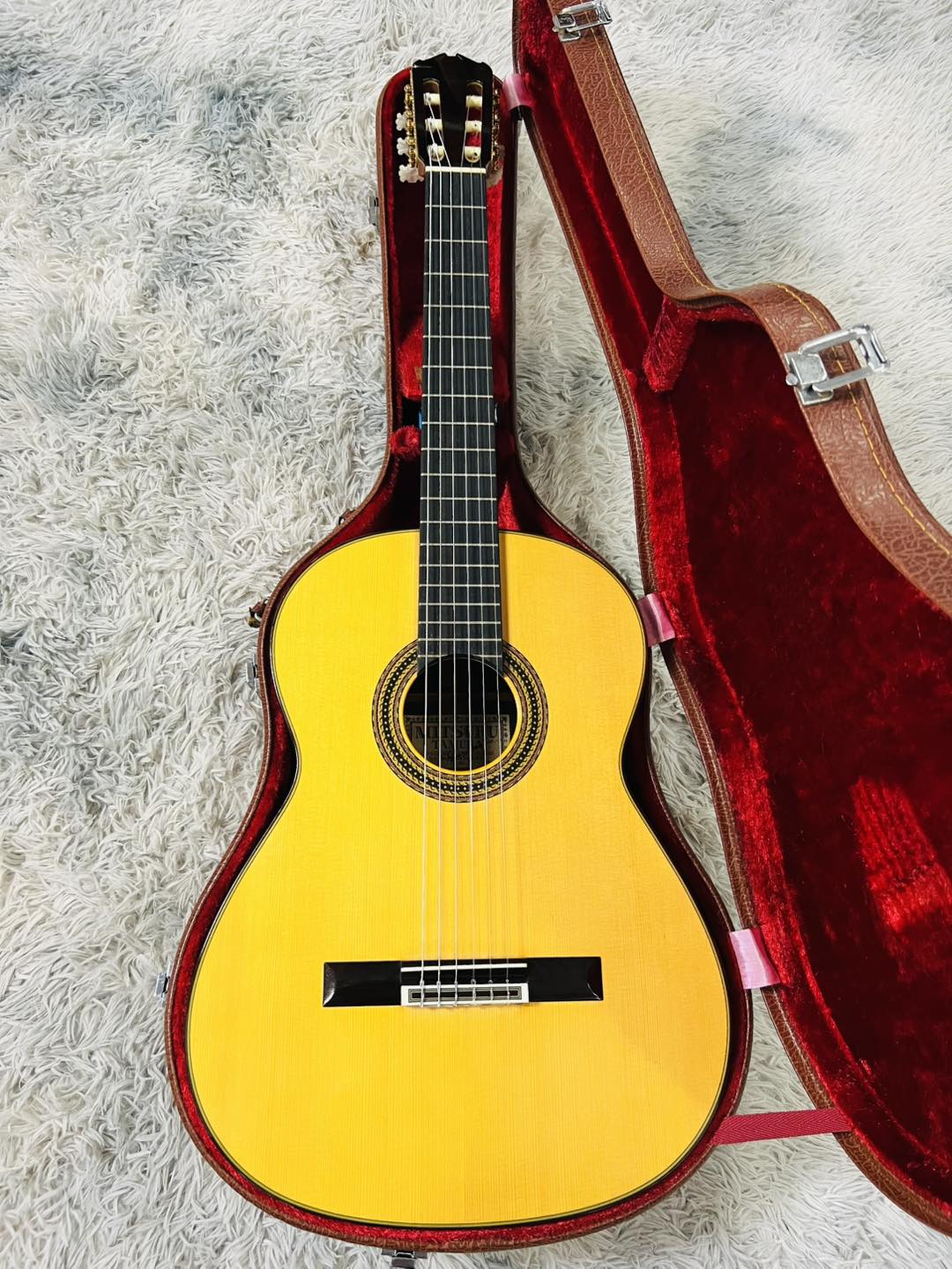 Đàn Guitar Classic Mitsuru Tamura No2000