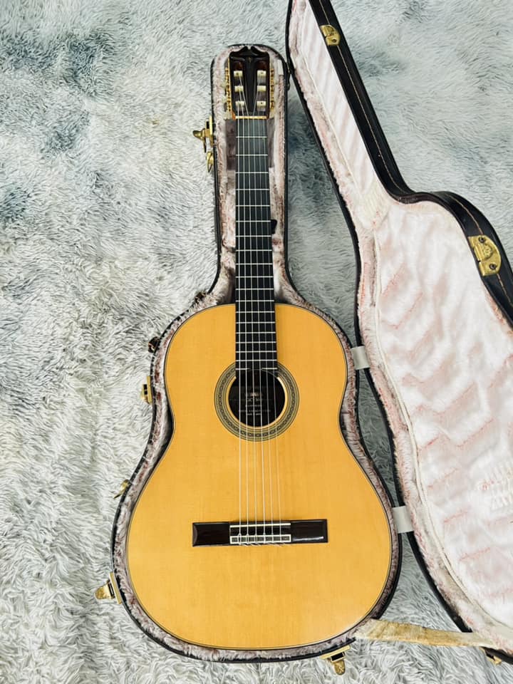 Đàn Guitar Classic Yamaha GC30B