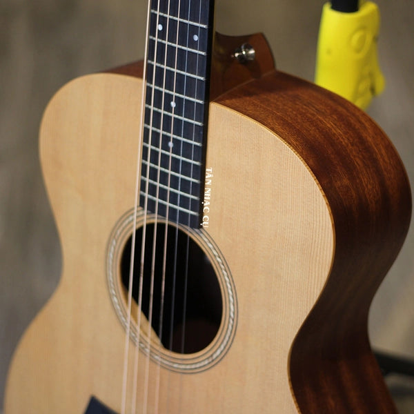 Guitar Taylor Academy A12 