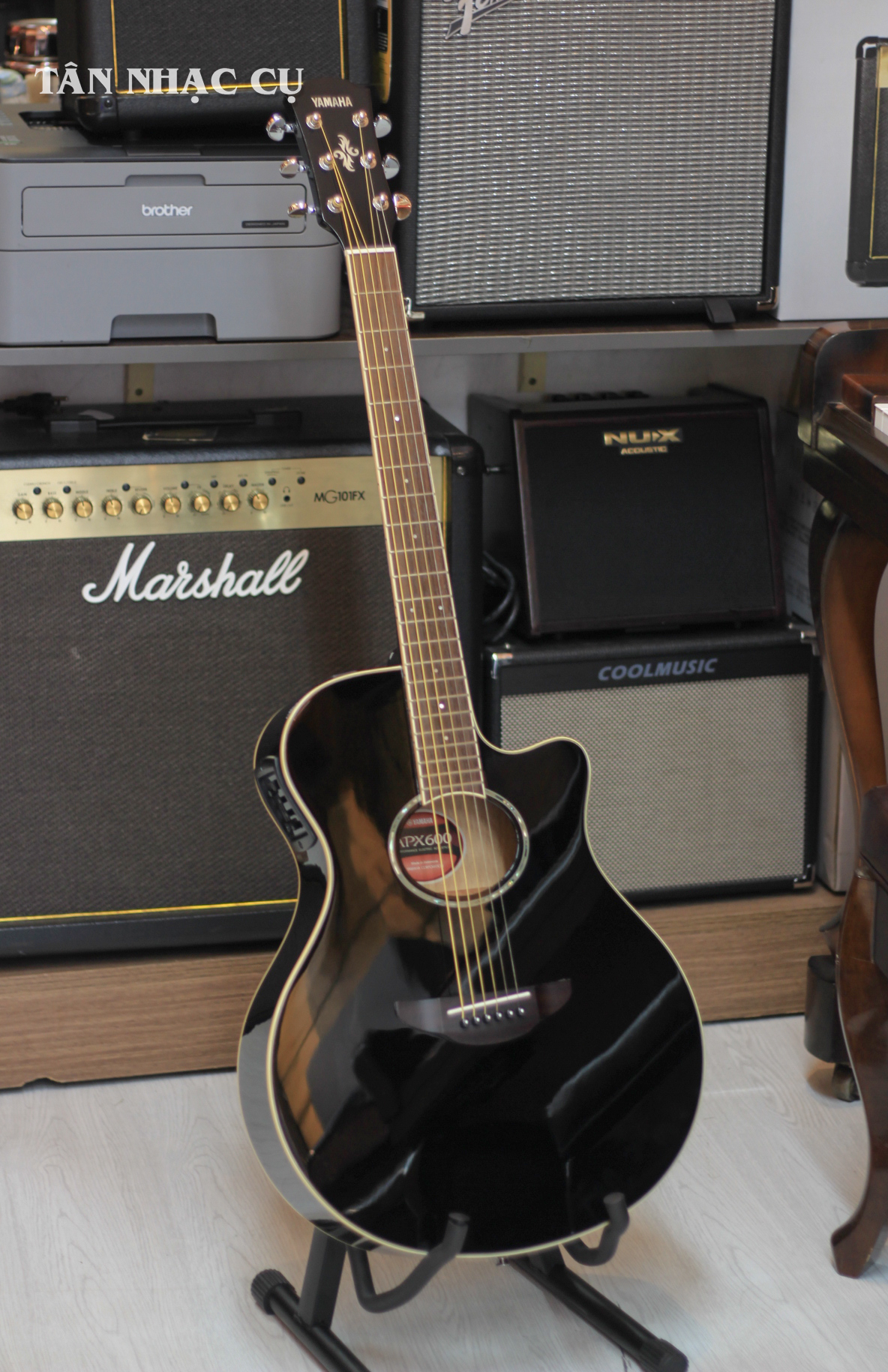 Đàn Guitar Yamaha APX600 Acoustic - Electric