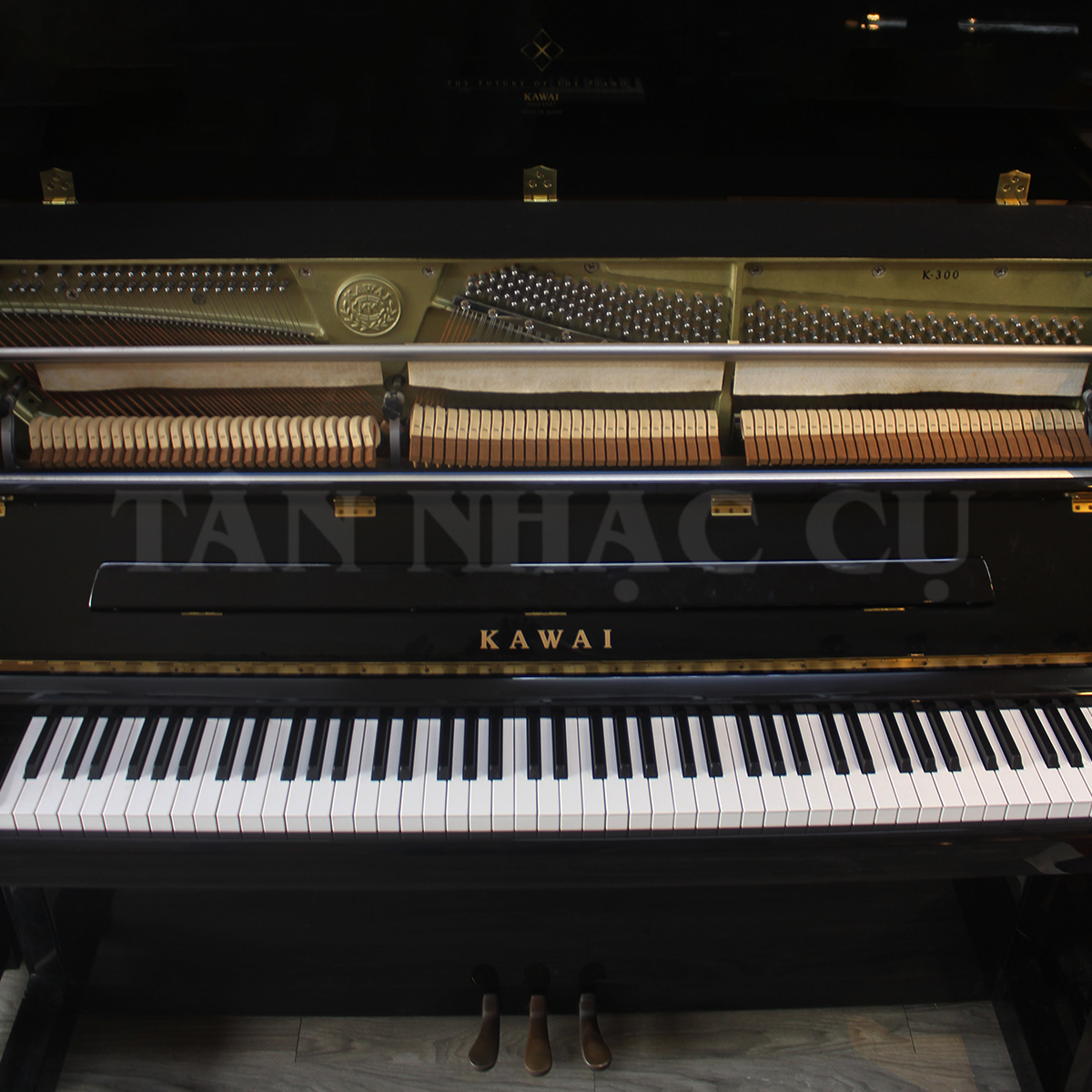 Đàn Piano Cơ Upright Kawai K300 - Trưng bày