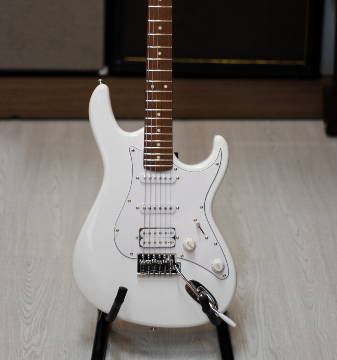 Đàn Guitar Điện Cort G110, White
