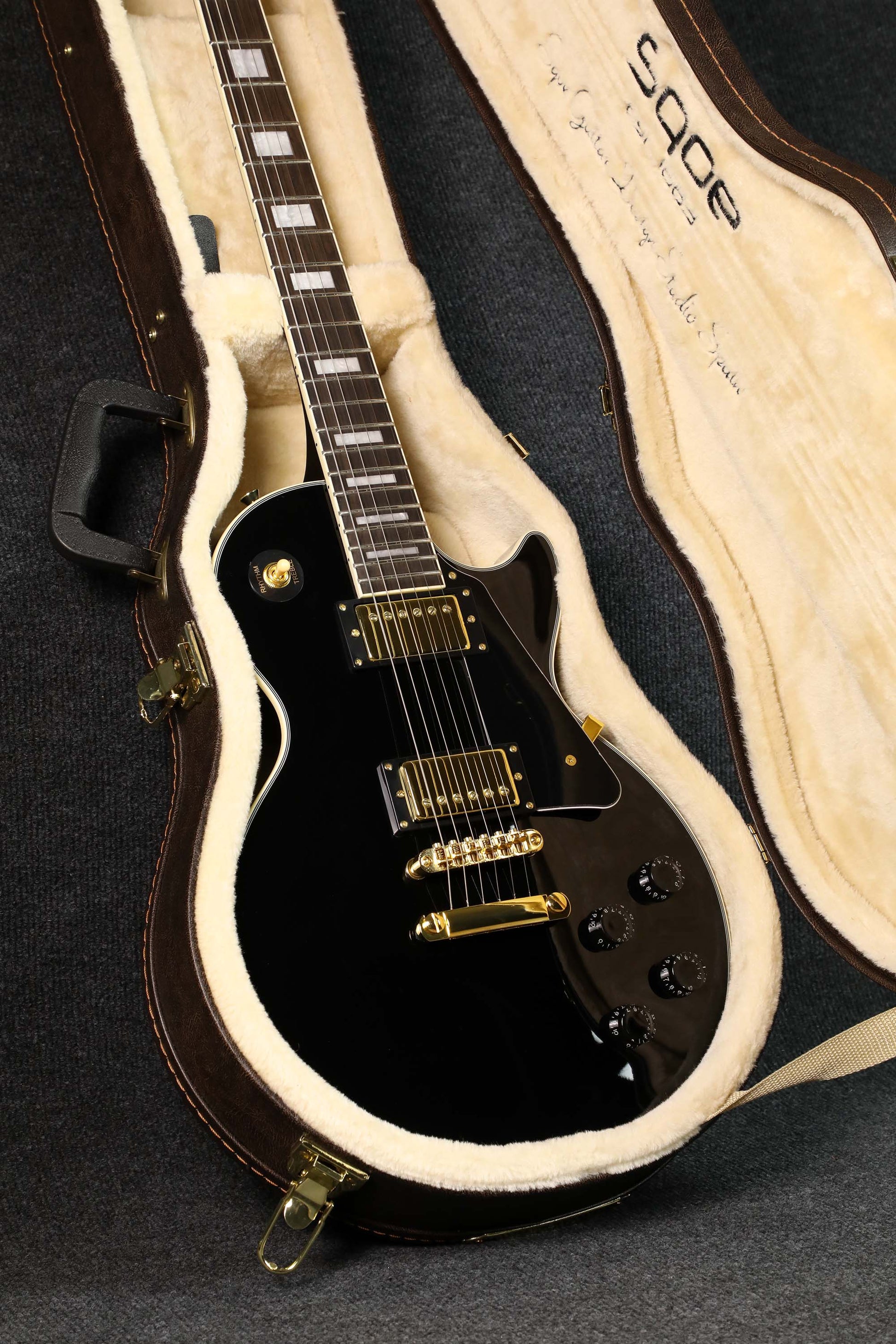 Đàn Guitar Điện Sqoe SELP300 HH Electric Guitar w/Case, Black