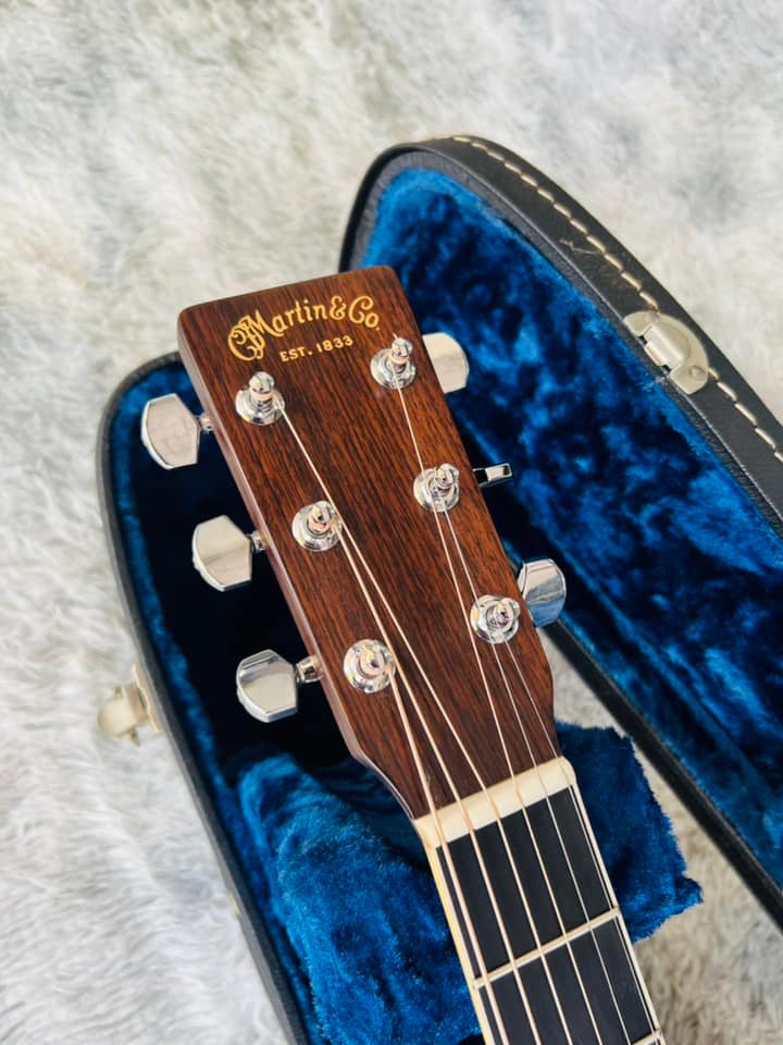 Đàn Guitar Martin Standard Series D35 Acoustic w/Case