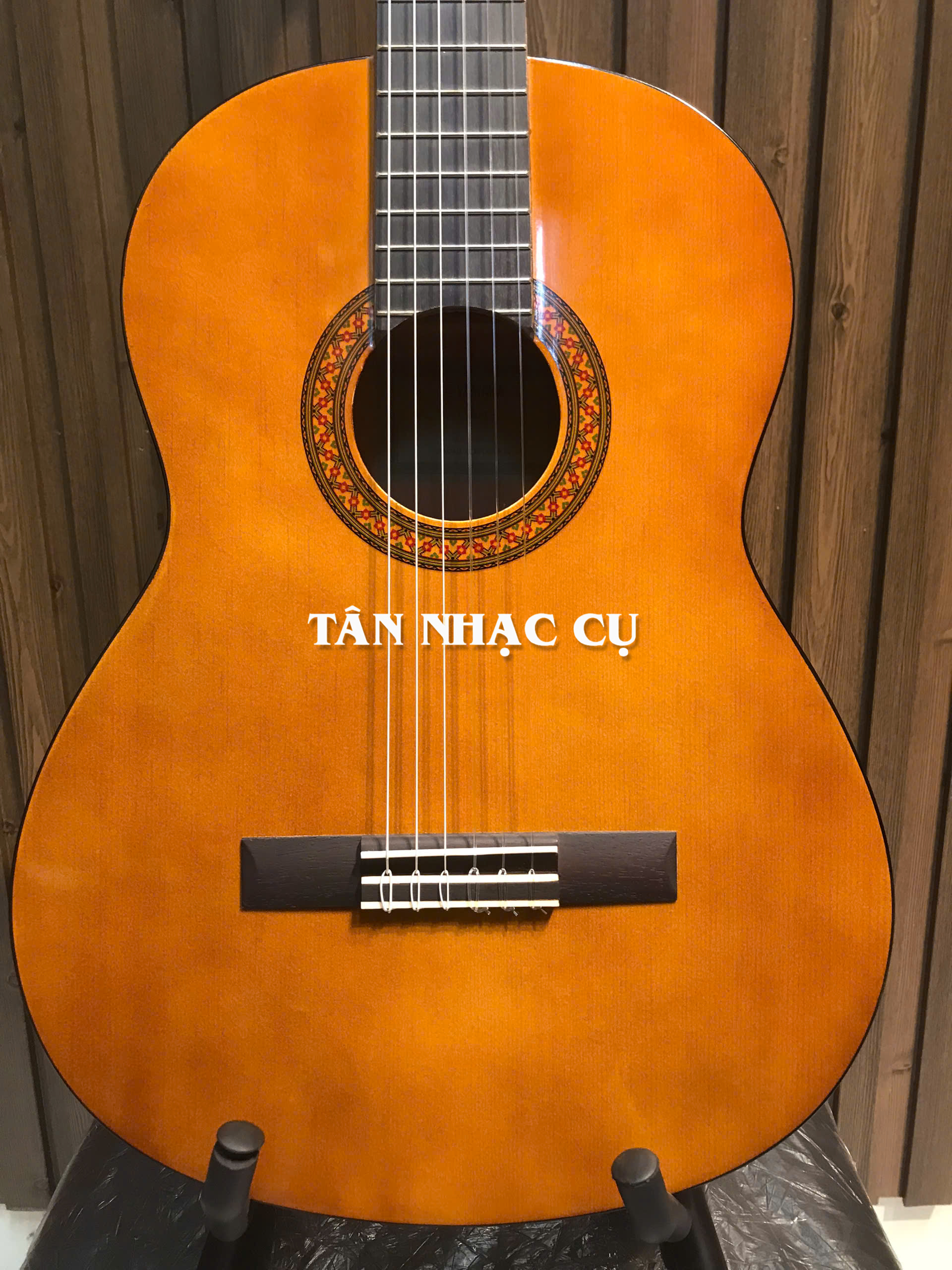 Đàn Guitar Classic Yamaha C40