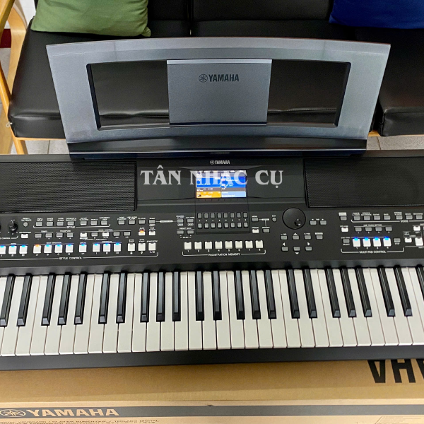 Đàn Organ Yamaha PSR SX600