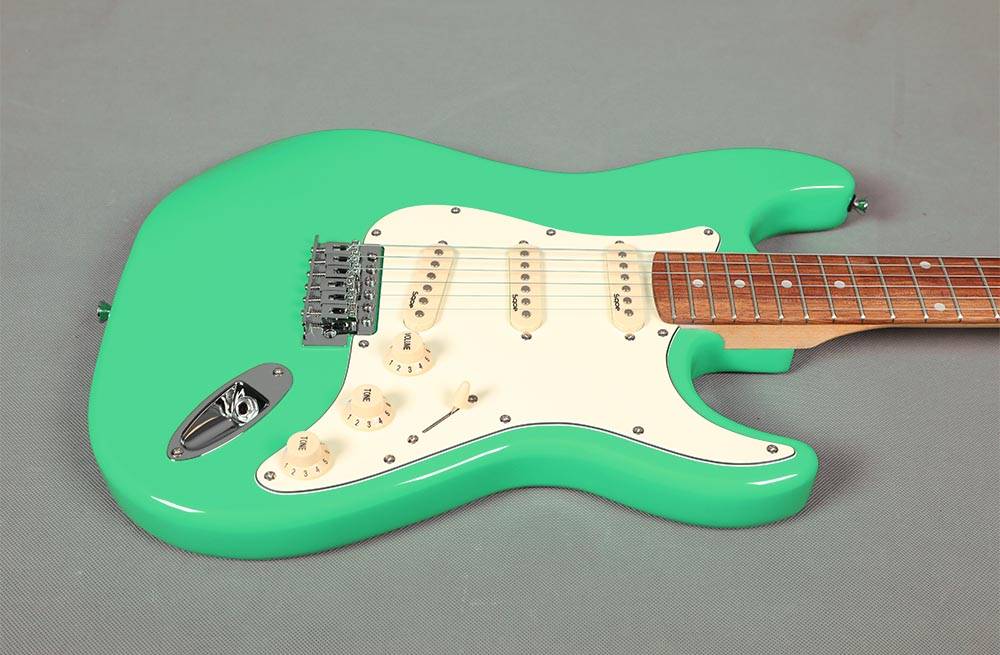 Đàn Guitar Điện Sqoe SEST200 SSS Electric Guitar, Rosewood Fingerboard, Green