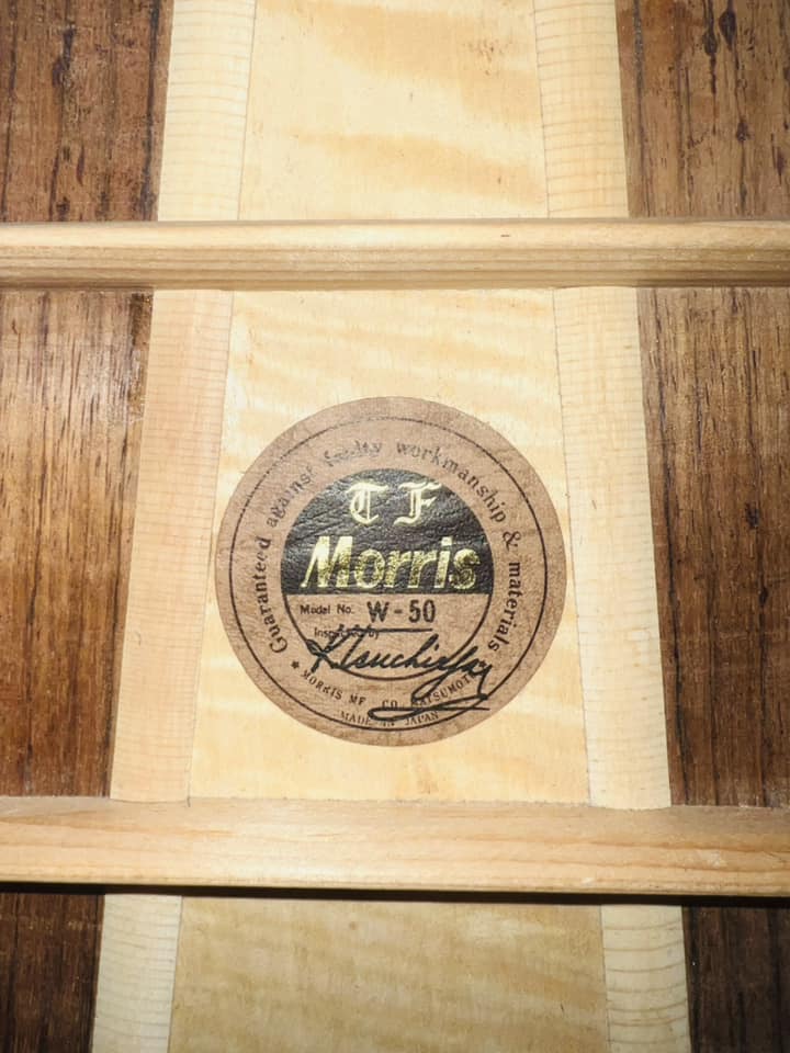 Đàn Guitar Acoustic Morris W50