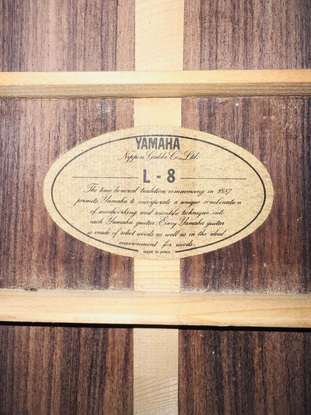 Đàn Guitar Acoustic Yamaha L8 Gen1