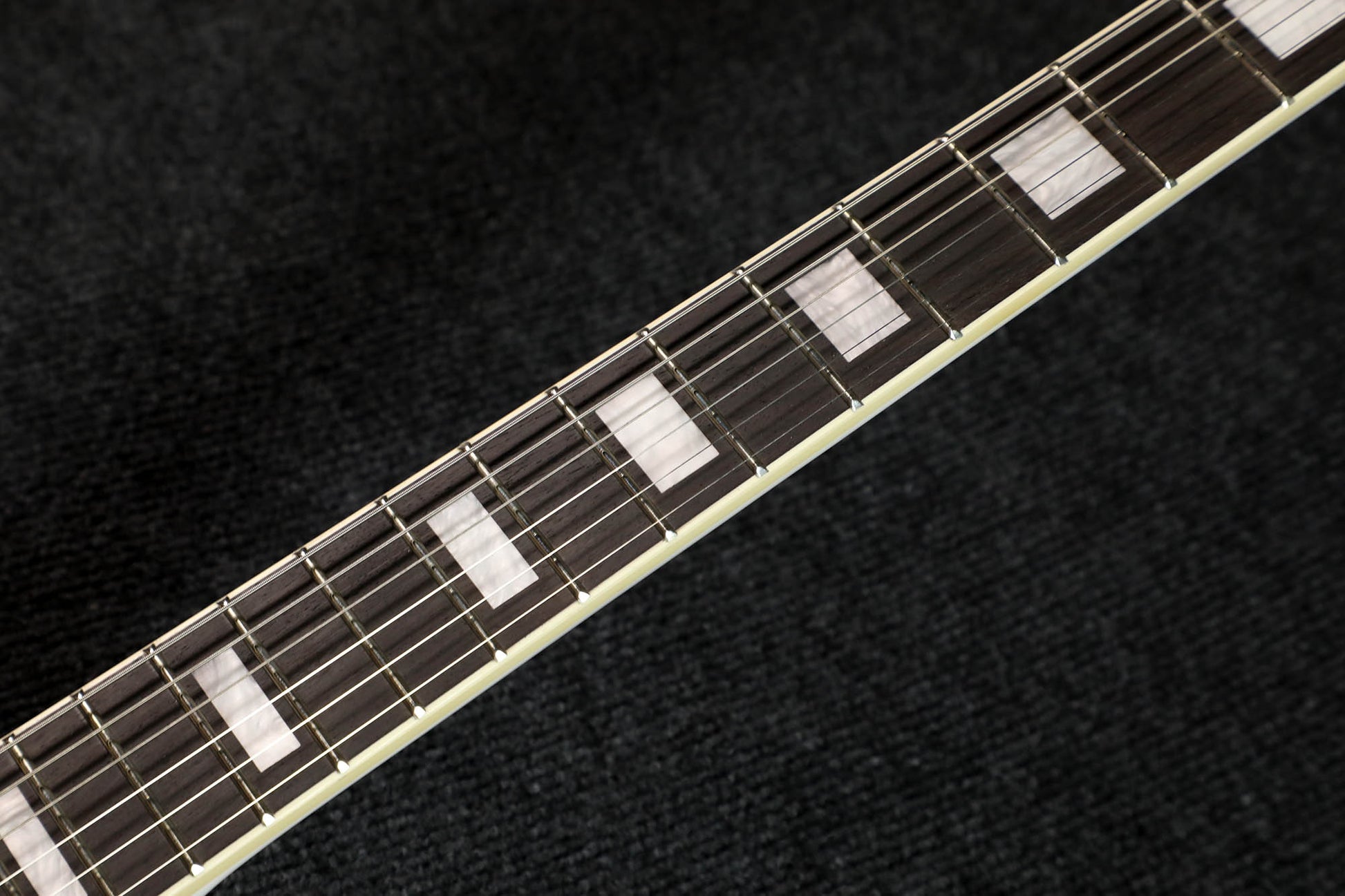 Đàn Guitar Điện Sqoe SELP300 HH Electric Guitar w/Case, White