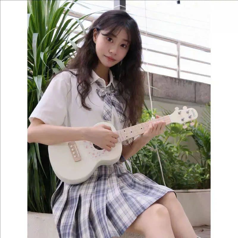 Đàn Ukulele Concert Daisy Jeni U100, White
