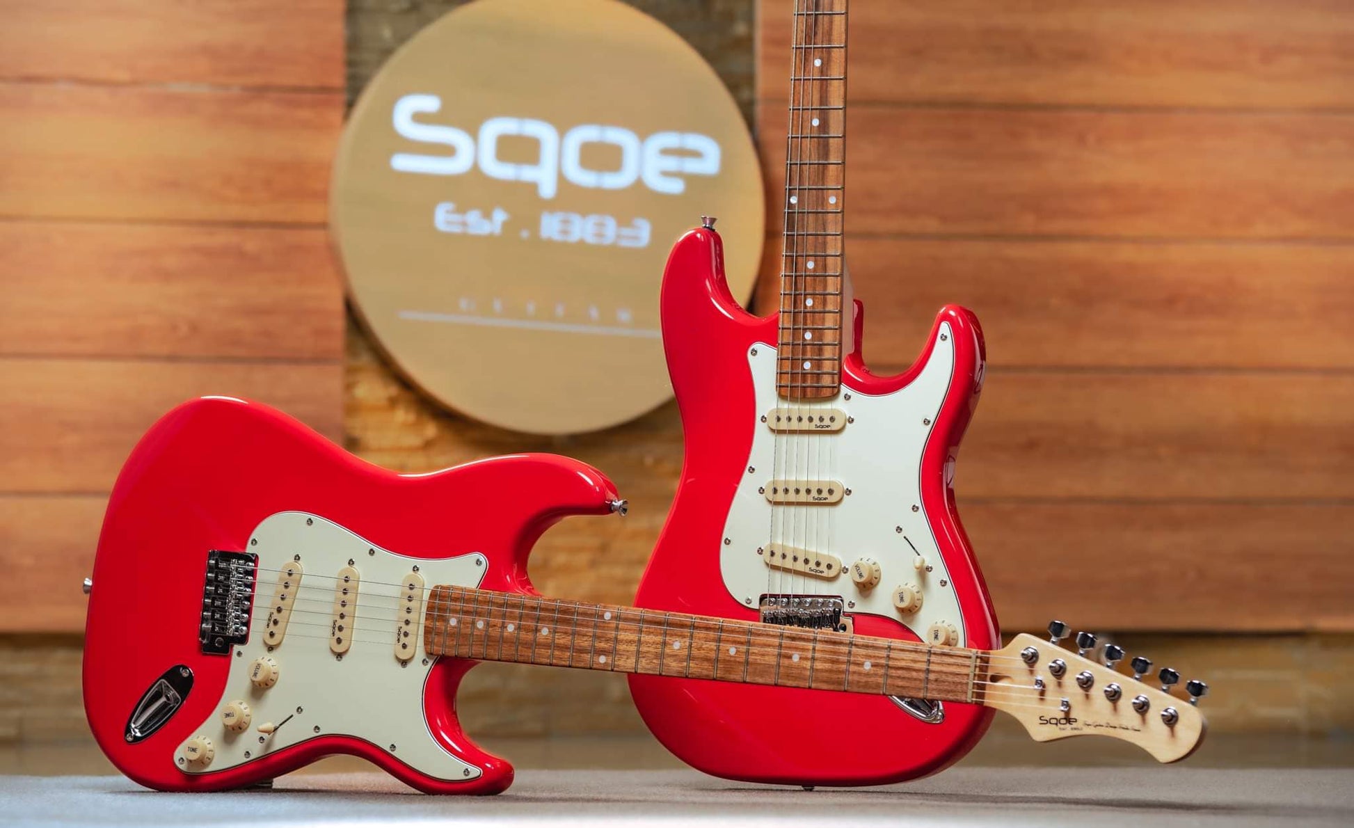 Đàn Guitar Điện Sqoe SEST200 SSS Electric Guitar,  Rosewood Fingerboard, Red