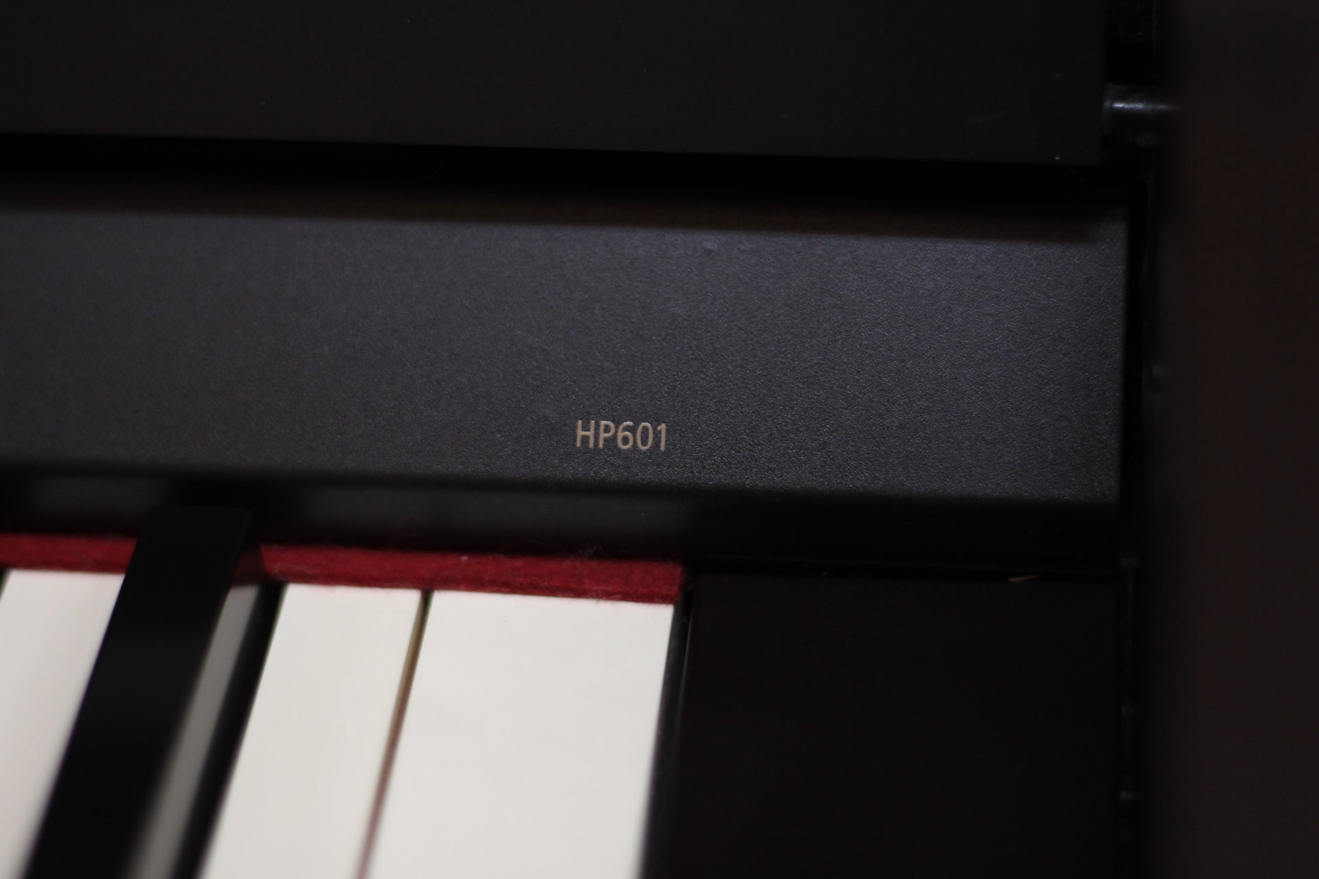 Đàn Piano Điện Roland HP601