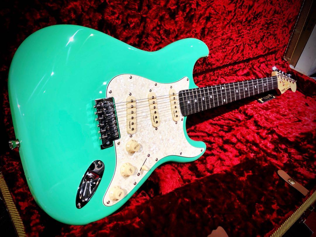 Đàn Guitar Điện Sqoe SEST200 SSS Electric Guitar, Rosewood Fingerboard, Green