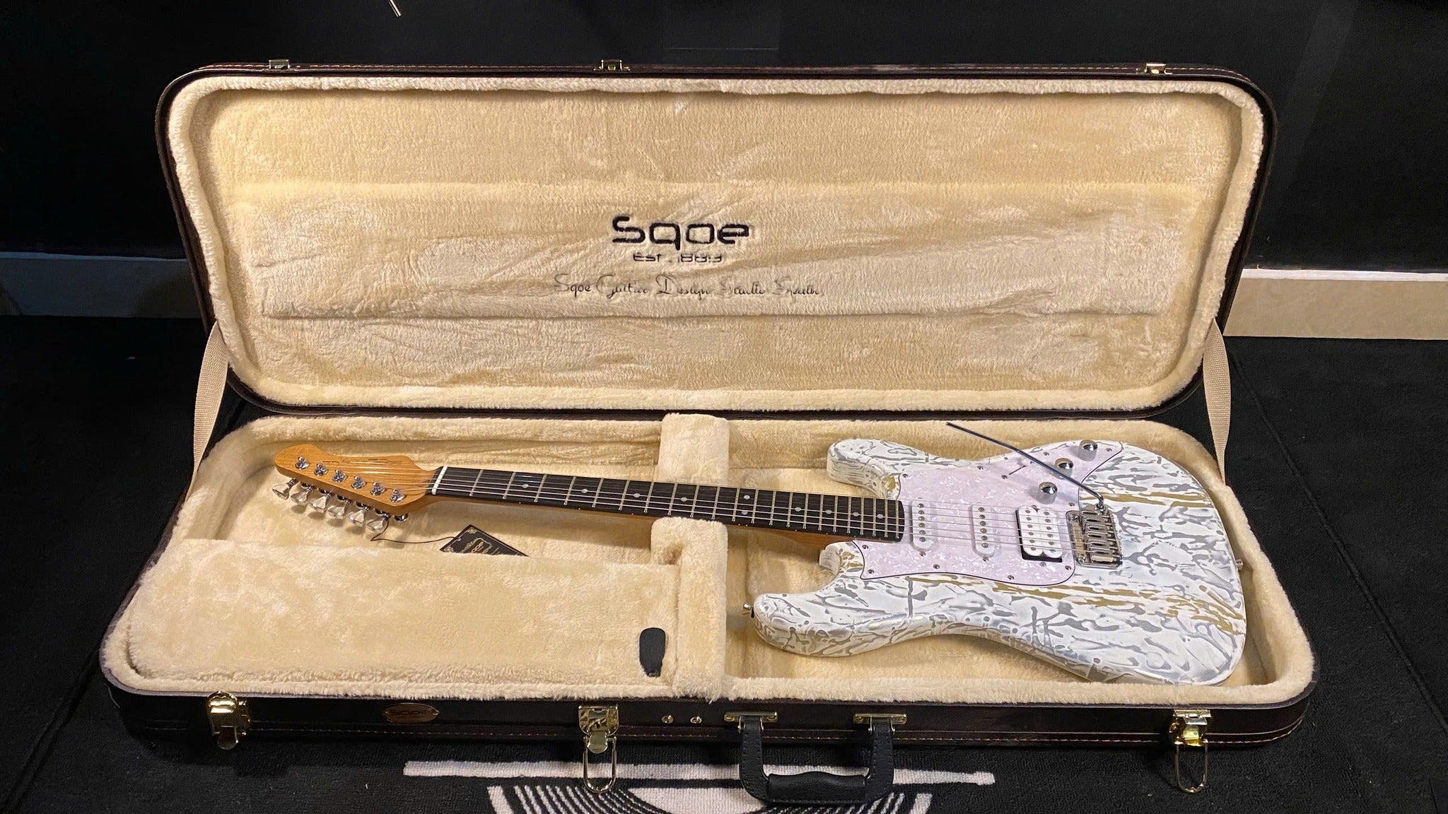 Guitar Điện SQOE SEST 968