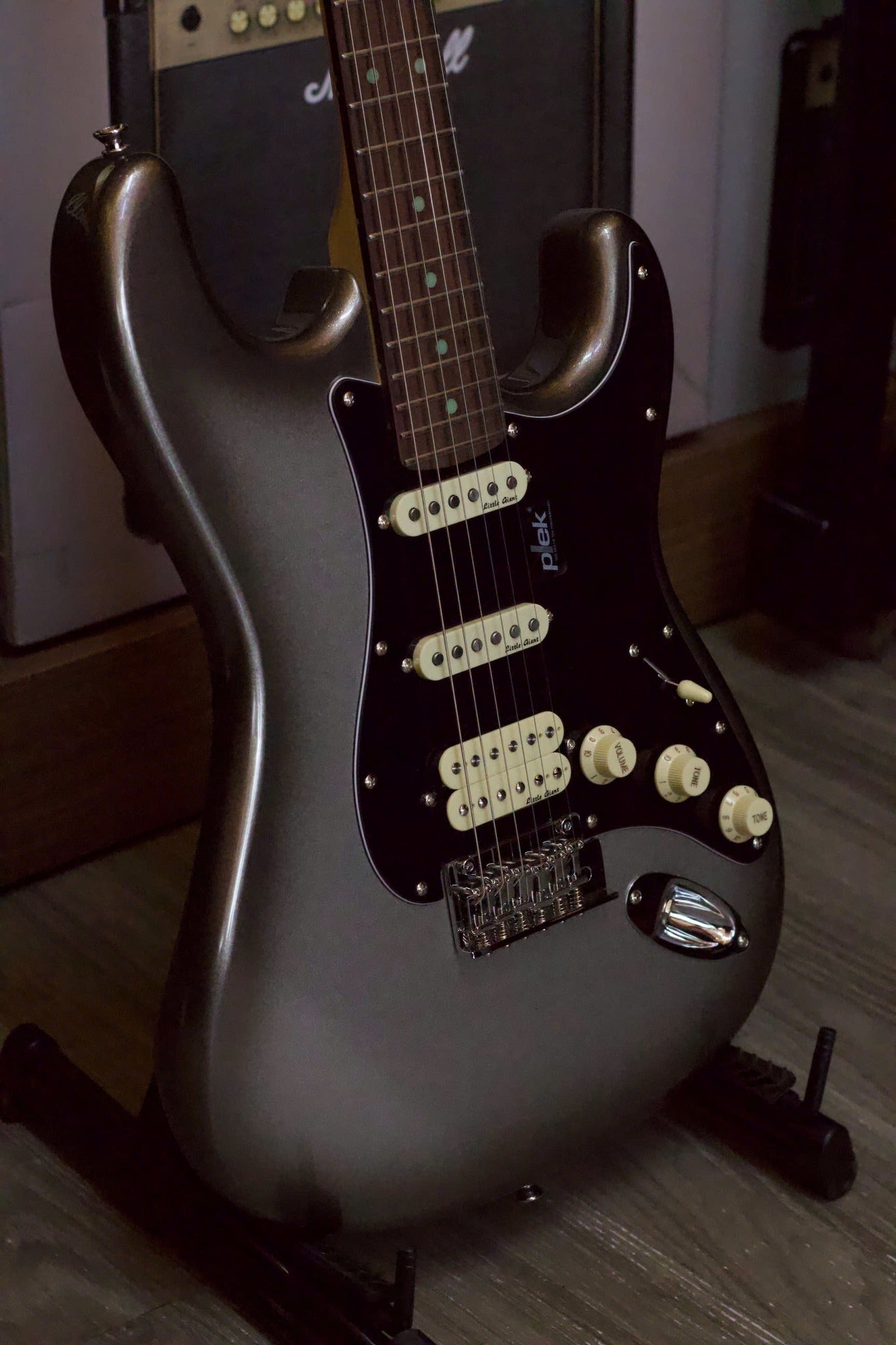 Đàn Guitar Điện  SAGA DAZZLES Series II - Mercury Gray