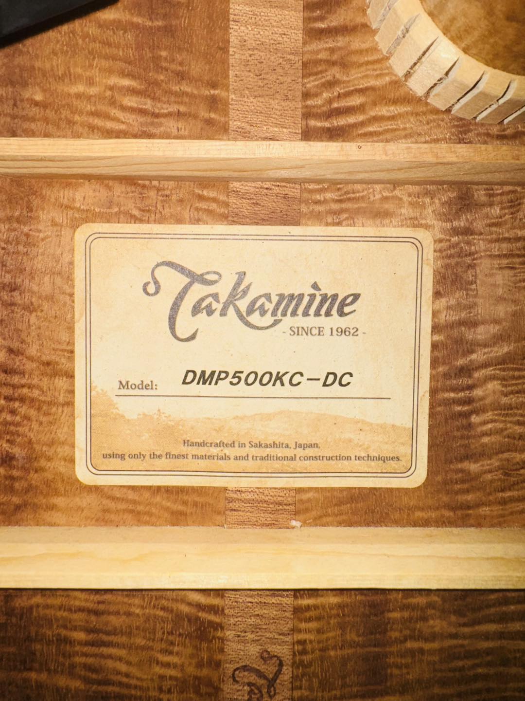 Đàn Guitar Acoustic Takamine DMP500KC DC