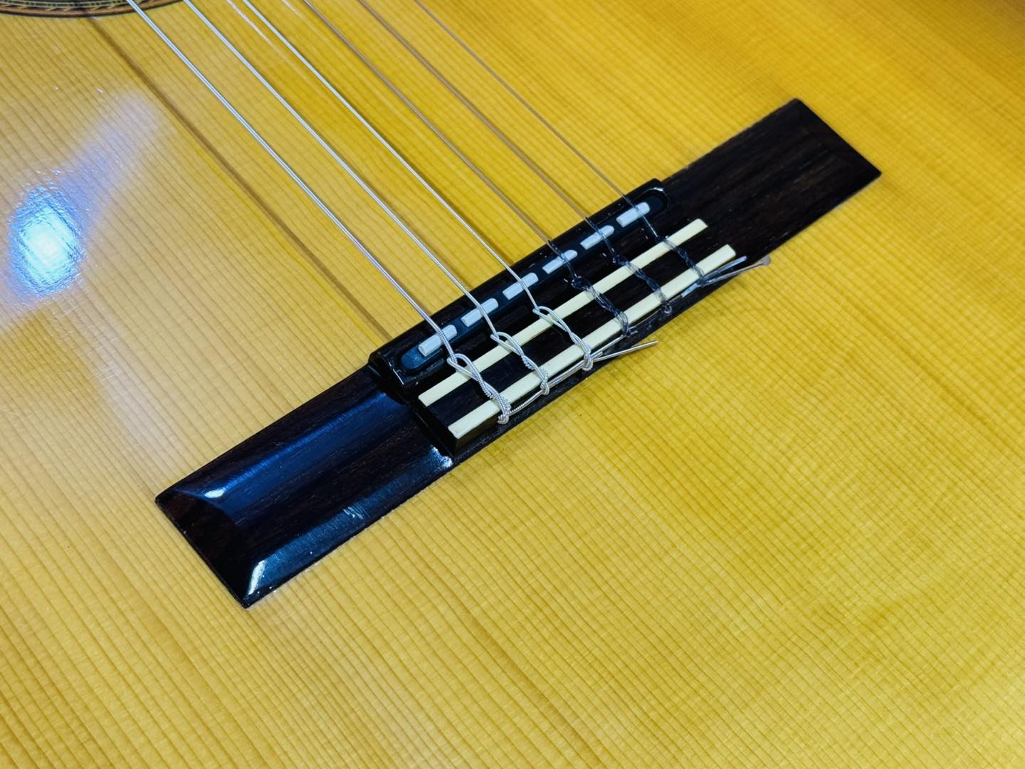 Đàn Guitar Classic Kazuo Yairi CE1